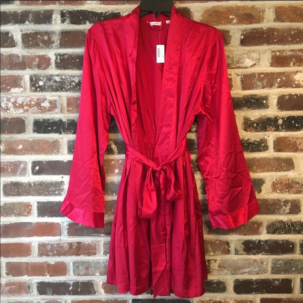 La Vie en Rose - Red Kimono Robe